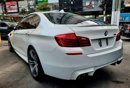 BMW-M5-2014