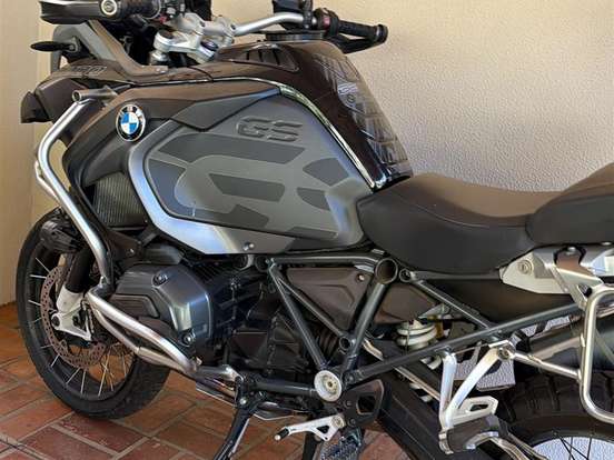 BMW-R 1200 GS ADVENTURE TRIPLE BLACK BMW-R 1200 GS ADVENTURE TRIPLE BLACK-2017