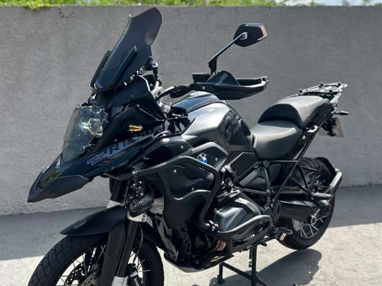BMW-R 1250 GS PREMIUM TRIPLE BLACK BMW-R 1250 GS PREMIUM TRIPLE BLACK-2022