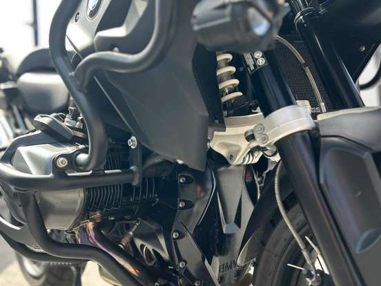 BMW-R 1250 GS PREMIUM TRIPLE BLACK BMW-R 1250 GS PREMIUM TRIPLE BLACK-2022