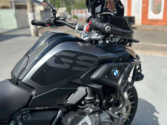 BMW-R 1250 GS PREMIUM TRIPLE BLACK BMW-R 1250 GS PREMIUM TRIPLE BLACK-2022