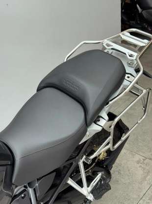 BMW-R 1200 GS ADVENTURE PREMIUM + EXCLUSIVE-2018
