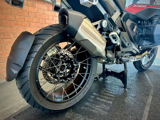 BMW-R 1300 GS ADVENTURE PLUS BMW-R 1300 GS ADVENTURE PLUS-2025