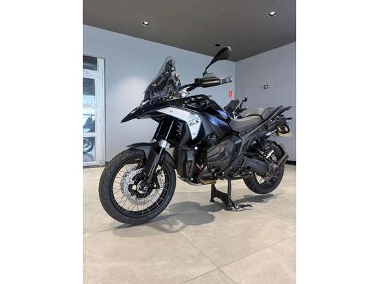 BMW-R 1300 GS TRIPLE BLACK BMW-R 1300 GS TRIPLE BLACK-2025
