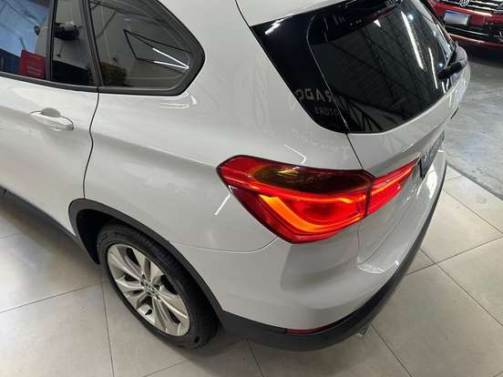 BMW-X1-2016