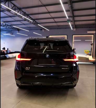 BMW-X1-2024