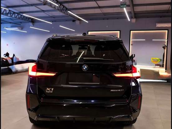 BMW-X1-2.0 16V TURBO GASOLINA SDRIVE20I M SPORT STEPTRONIC BMW-X1-2024