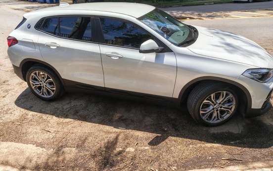BMW-X2-2021