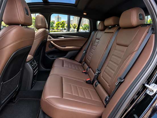 BMW-X4-2023