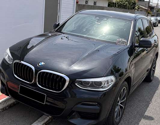 BMW-X4-2021