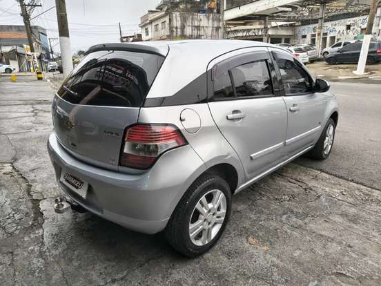 CHEVROLET-AGILE-2010