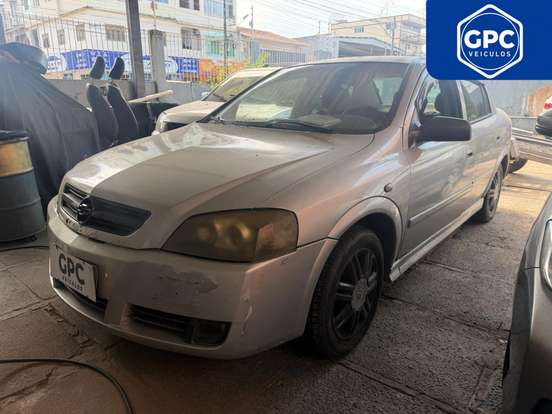 CHEVROLET-ASTRA-2.0 MPFI GLS SEDAN 8V GASOLINA 4P MANUAL CHEVROLET-ASTRA-2004