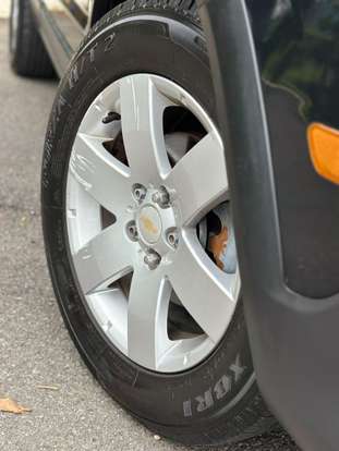 CHEVROLET-CAPTIVA-2011