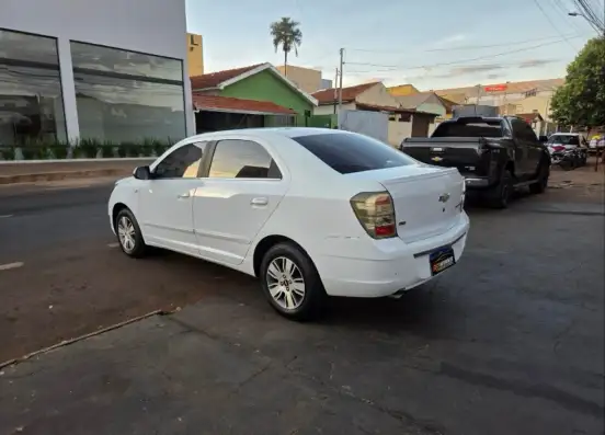 CHEVROLET-COBALT-2012