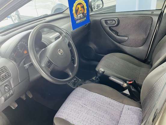 CHEVROLET-CORSA-1.4 MPFI MAXX 8V FLEX 4P MANUAL CHEVROLET-CORSA-2012