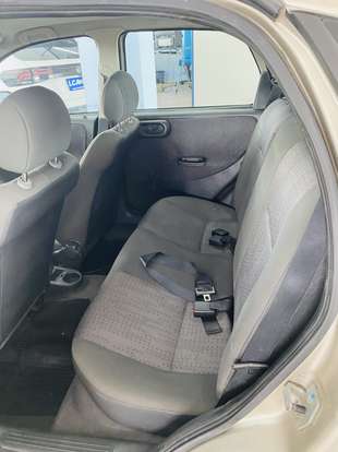 CHEVROLET-CORSA-2012