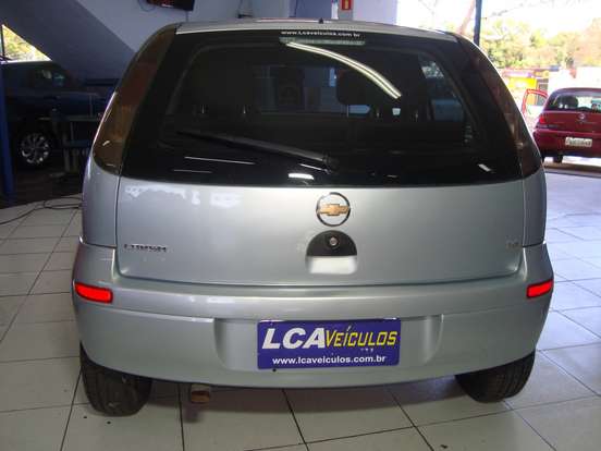 CHEVROLET-CORSA-2012