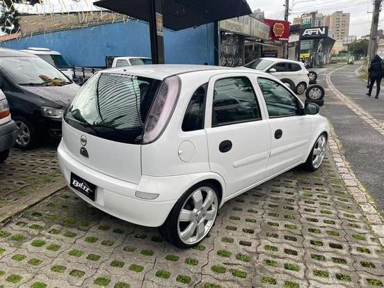 CHEVROLET-CORSA-1.4 MPFI MAXX 8V FLEX 4P MANUAL CHEVROLET-CORSA-2011