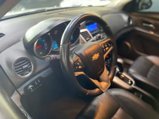CHEVROLET-CRUZE-2015