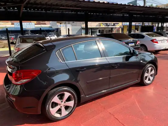 CHEVROLET-CRUZE-1.8 LT 16V FLEX 4P AUTOMÁTICO CHEVROLET-CRUZE-2013