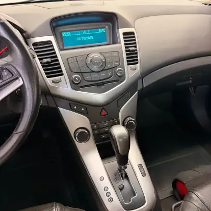 CHEVROLET-CRUZE-2013