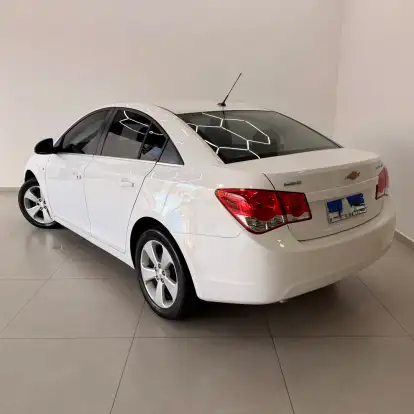 CHEVROLET-CRUZE-2013