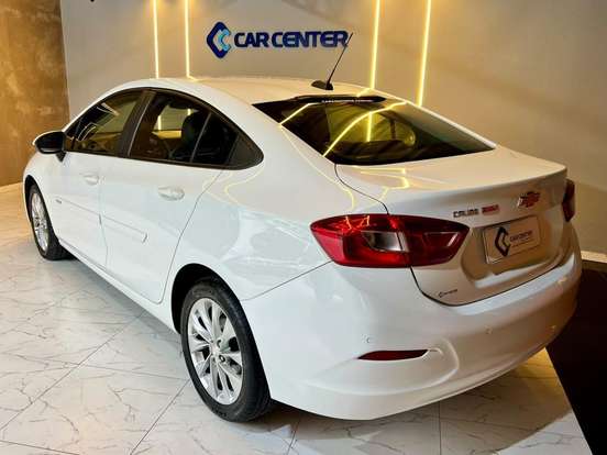CHEVROLET-CRUZE-2017