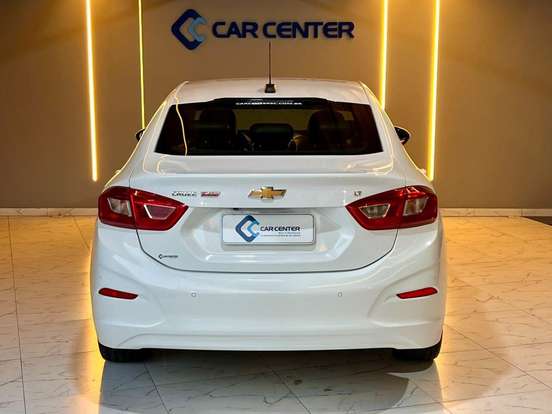 CHEVROLET-CRUZE-2017