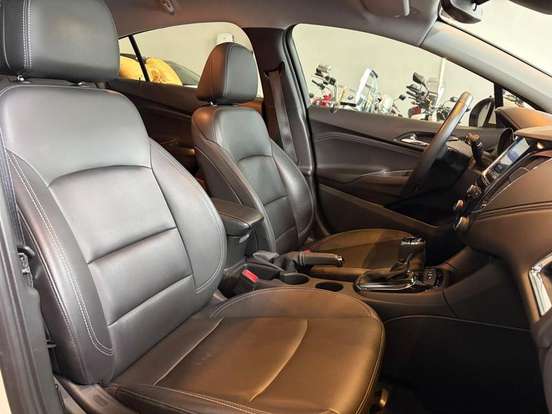 CHEVROLET-CRUZE-2021