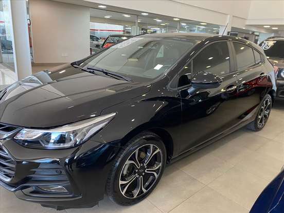 CHEVROLET-CRUZE-2022