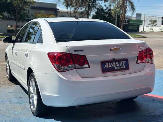CHEVROLET-CRUZE-1.8 LT 16V FLEX 4P AUTOMÁTICO CHEVROLET-CRUZE-2015