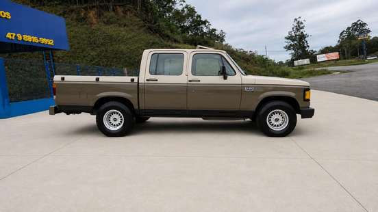 CHEVROLET-D20-4.0 CUSTOM DE LUXE CD 8V DIESEL 4P MANUAL CHEVROLET-D20-1986