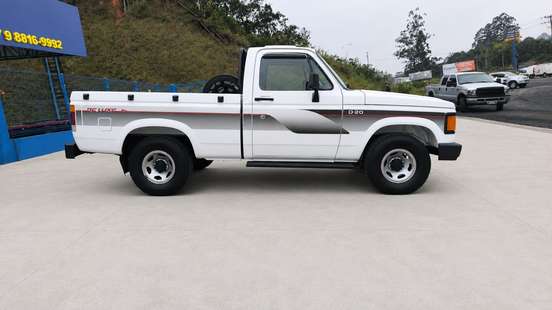 CHEVROLET-D20-1995