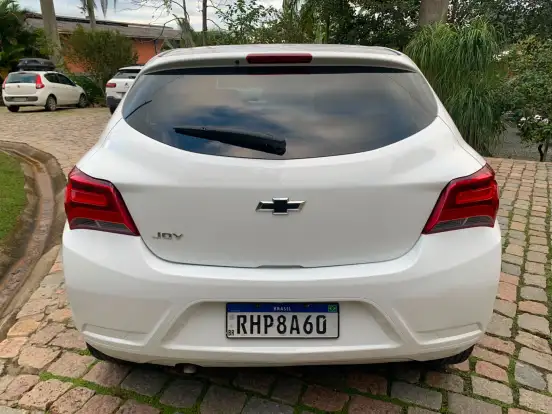 CHEVROLET-JOY-2021
