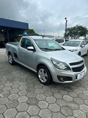 CHEVROLET-MONTANA-2014