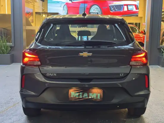 CHEVROLET-ONIX-2023