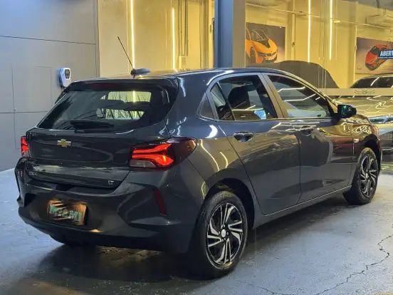 CHEVROLET-ONIX-2023