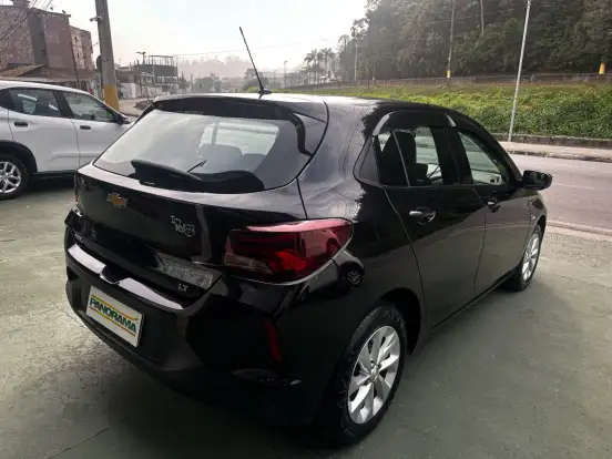 CHEVROLET-ONIX-2022