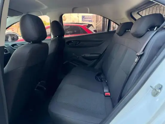 CHEVROLET-ONIX-2018