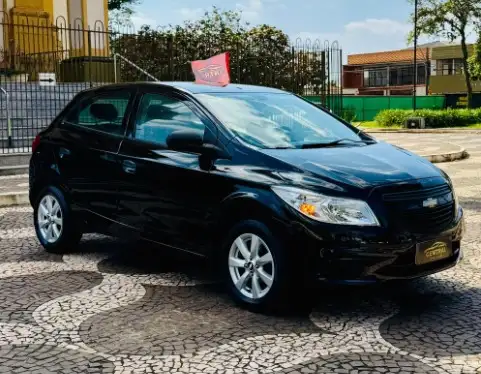 CHEVROLET-ONIX-2015