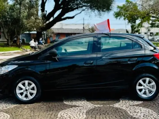 CHEVROLET-ONIX-1.0 MPFI LS 8V FLEX 4P MANUAL CHEVROLET-ONIX-2015