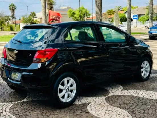 CHEVROLET-ONIX-1.0 MPFI LS 8V FLEX 4P MANUAL CHEVROLET-ONIX-2015
