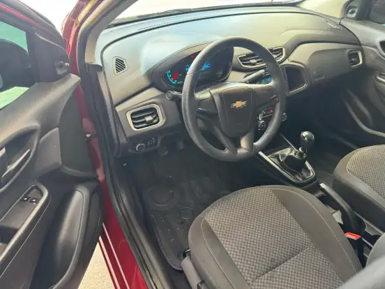 CHEVROLET-ONIX-2016