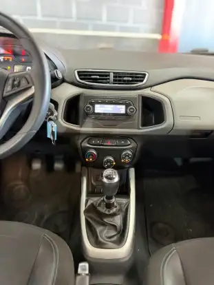 CHEVROLET-ONIX-2019