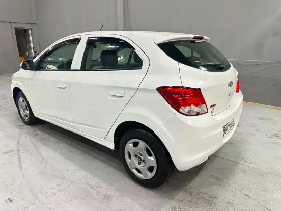 CHEVROLET-ONIX-1.0 MPFI LT 8V FLEX 4P MANUAL CHEVROLET-ONIX-2015
