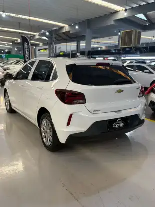CHEVROLET-ONIX-2021