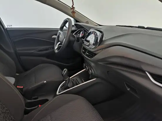 CHEVROLET-ONIX-2020