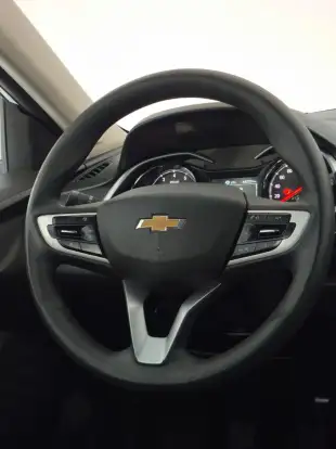 CHEVROLET-ONIX-2020