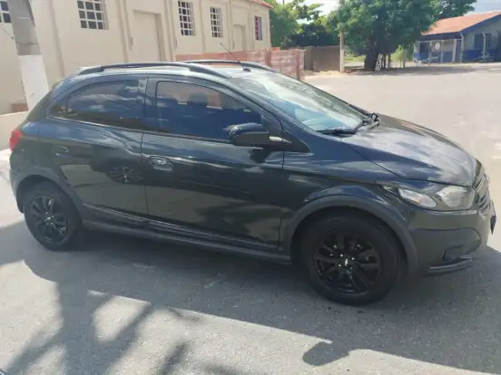 CHEVROLET-ONIX-1.4 MPFI ACTIV 8V FLEX 4P AUTOMÁTICO CHEVROLET-ONIX-2019