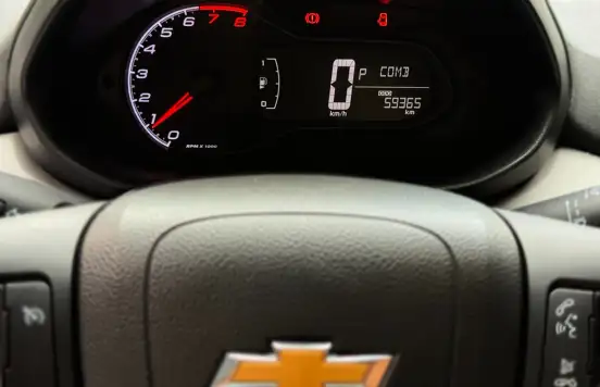 CHEVROLET-ONIX-2018
